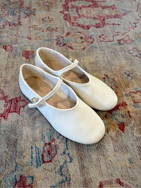 Zara Cream Mary Jane Dress Shoes for Kids
